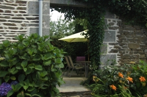 Holiday Gite Brittany Private Patio barbecue