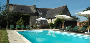 Holiday Gite Brittany Swimming Pool