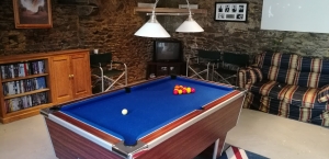 Gite Brittany Pool Table Games Room